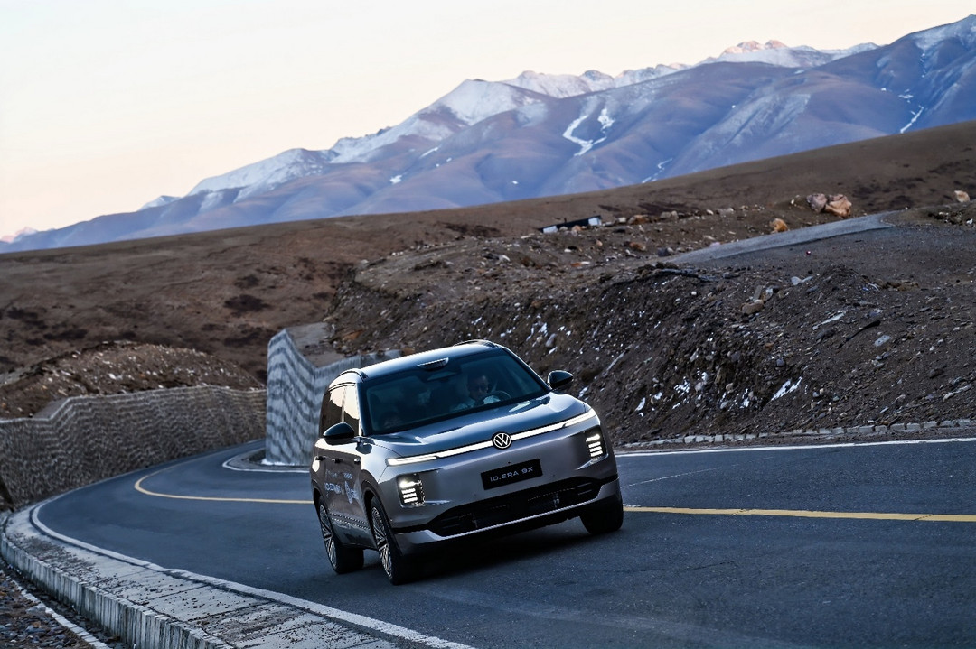 款款皆“满配”！上汽大众“增程新王”ID. ERA 9X预售32.98万元起