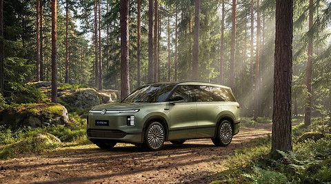 款款皆“满配”！上汽大众“增程新王”ID. ERA 9X预售32.98万元起