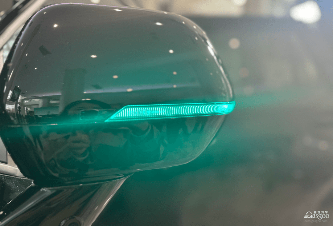 坦克700，硬派“入城”了