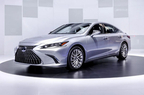 新老ES同堂销售 雷克萨斯以稳求进