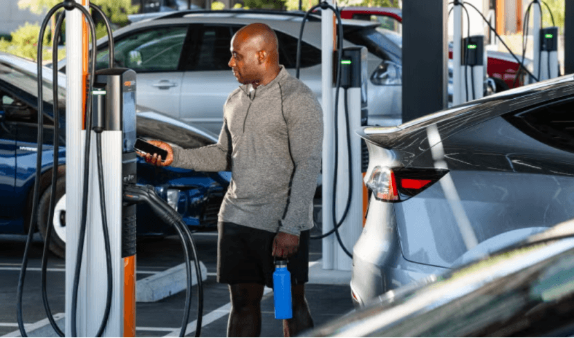 ChargePoint CEO：伊朗局势推高油价，或将拉动欧洲电动汽车需求