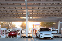 高成本与伊朗冲突交织 美国新车销量承压