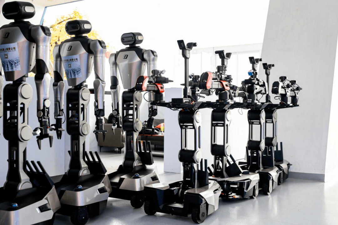 两个月进账30亿、估值突破200亿，星海图凭什么？