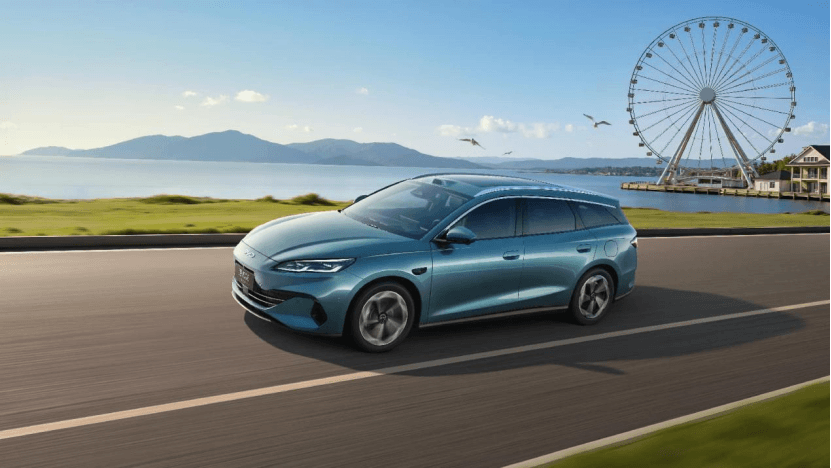 比亚迪2026款海豹06GT与海豹06DM-i旅行版上市，售价11.19-16.99万元