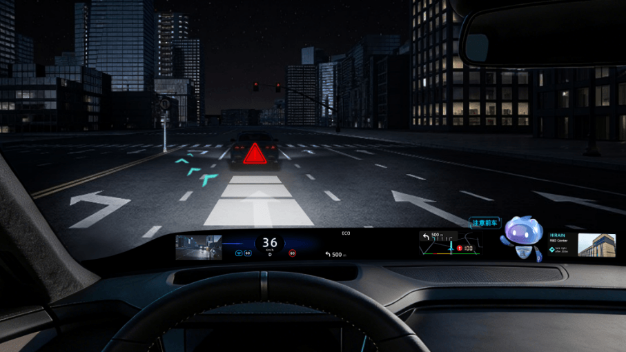 風(fēng)擋變身光影屏！經(jīng)緯恒潤P-HUD喜獲國際頭部車企平臺項目定點！