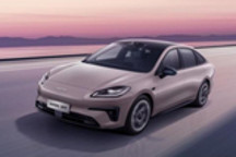 广汽埃安RT换电版4月8日上市 支持99秒换电