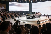 一天发布8款新车，等于没有新车发布