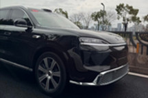 新款问界M9实车曝光：比老款硬朗太多