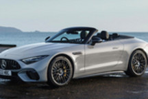 奔驰计划在改款SL车型中取消四缸发动机