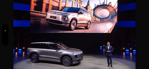 大众汽车携与众08、ID. ERA 9X和ID. AURA T6三车亮相品牌之夜