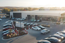 油价上涨推动电动汽车需求 美国充电网络加速追赶