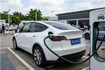 专家称超充闪充是在安全边界游走：需要特别注意