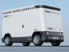 “无人车助力快递业升级：6亿美元融资聚焦AI，青岛无人配送车将增至3000辆”