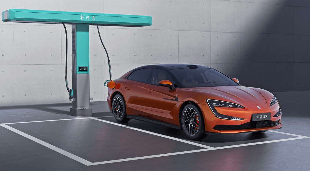 告别“选择题”：一款旗舰轿车背后的体系化创新逻辑