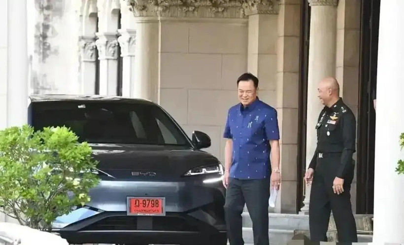 中国新能源汽车，接住了这泼天富贵