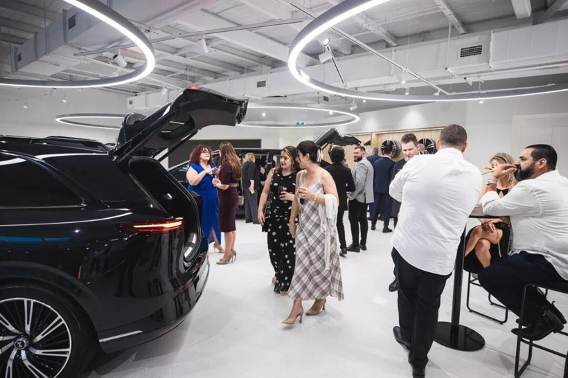 中国新能源汽车，接住了这泼天富贵