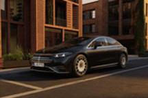 2027款奔驰EQS正式发布：续航可达925公里