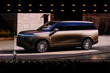 面向L4时代的全尺寸SUV来了，小鹏GX预售价39.98万元