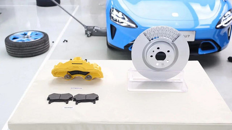 一辆车，十场秀：新车发布会“通胀”