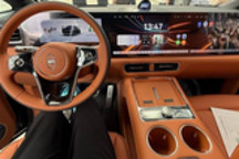 鸿蒙智行首款MPV 智界V9内饰实拍曝光