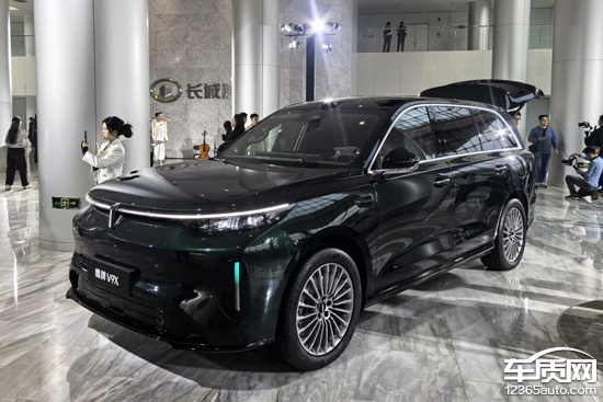 魏牌V9X开启预售 预售价37.18-41.18万元