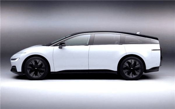 理想看了沉默 福特三排座純電SUV原型車曝光：定位“高鐵級”座駕