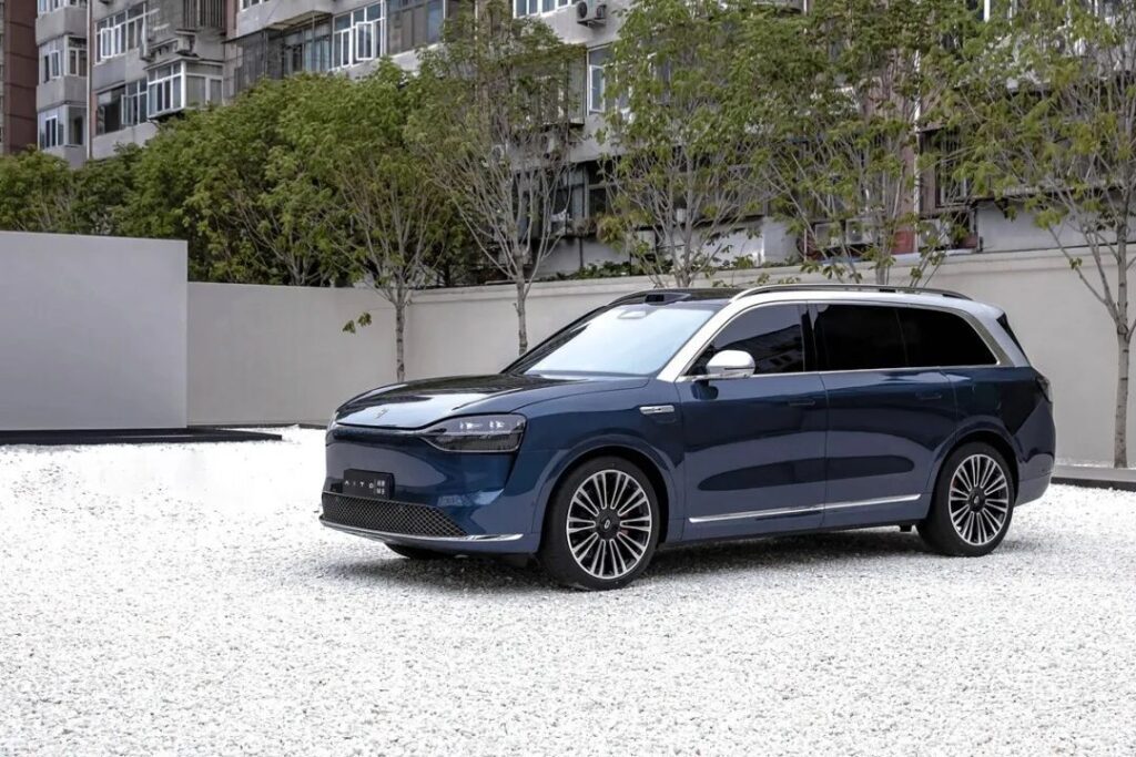 当汽车不再“买定离手”，服务的全生命周期竞赛开始了