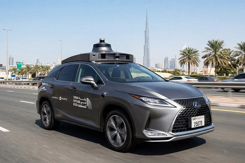 小马智行无人化Robotaxi落地迪拜，2026年迈向商业化运营