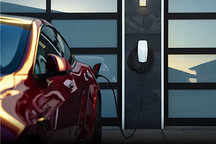 电动汽车及数据中心需求激增 全球去年用电量同比增3%