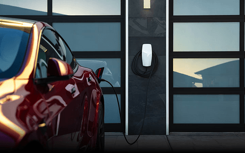 电动汽车及数据中心需求激增 全球去年用电量同比增3%