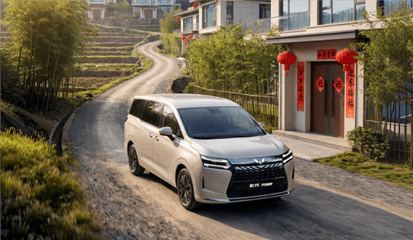 五菱造的親民MPV賣爆了！星光730連續(xù)5個月霸榜15萬內MPV銷冠