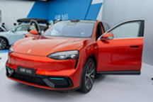 问界M6正式上市 售价25.98-29.98万元