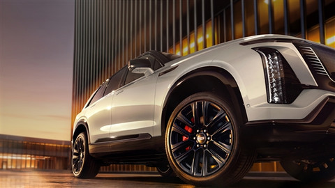 争锋问界、蔚来 凯迪拉克大六座纯电SUV凯威德上市：46.88万起