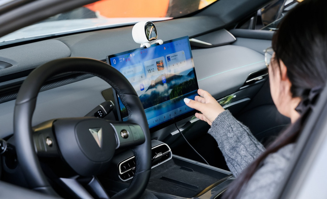 让AI学会“主动执行”，腾讯的座舱布局不止于大模型