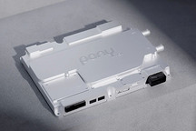 小马智行发布新一代自动驾驶域控制器