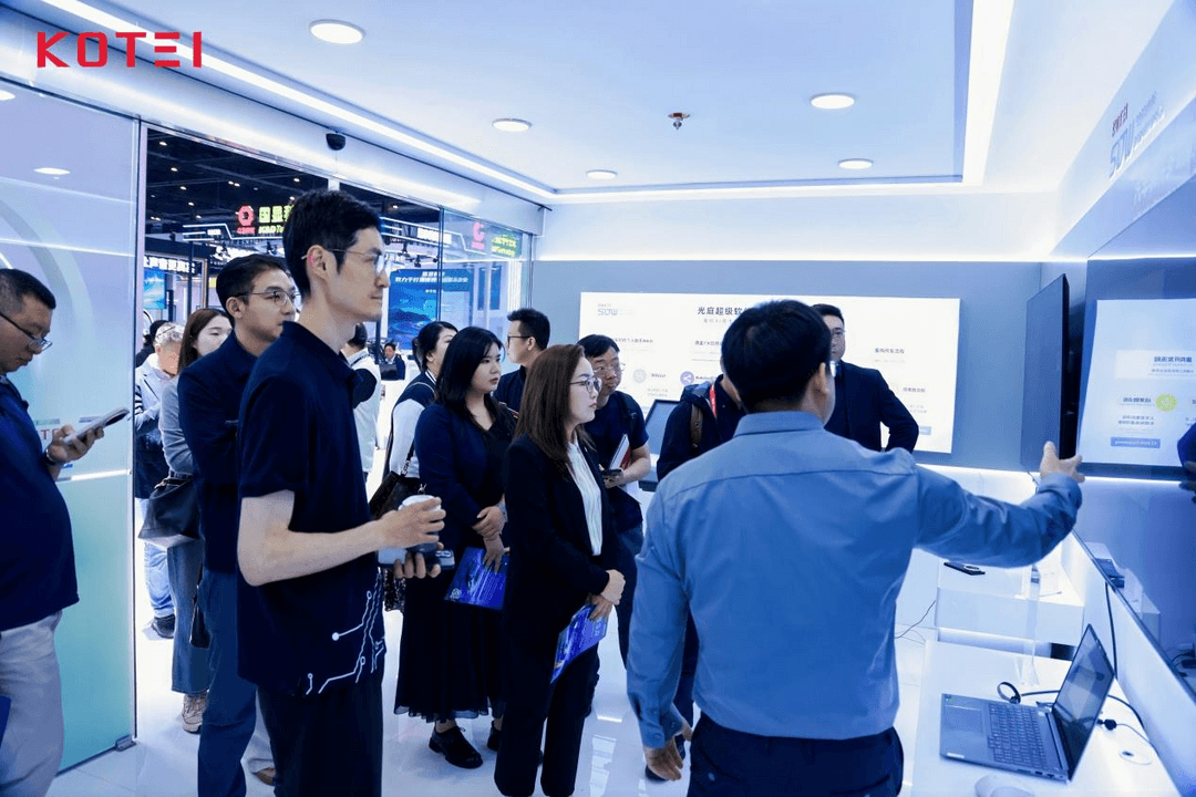 光庭信息SDW AIKO正式发布，让汽车软件开发进入AI原生新纪元