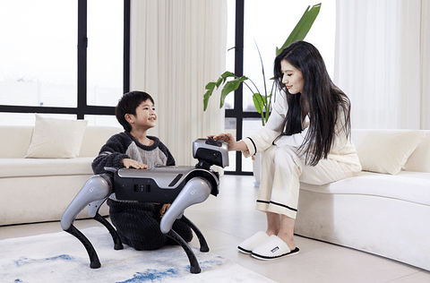 小智一周要闻 | 特斯拉Optimus3年中投产；吉利发布首款原生开发Robotaxi