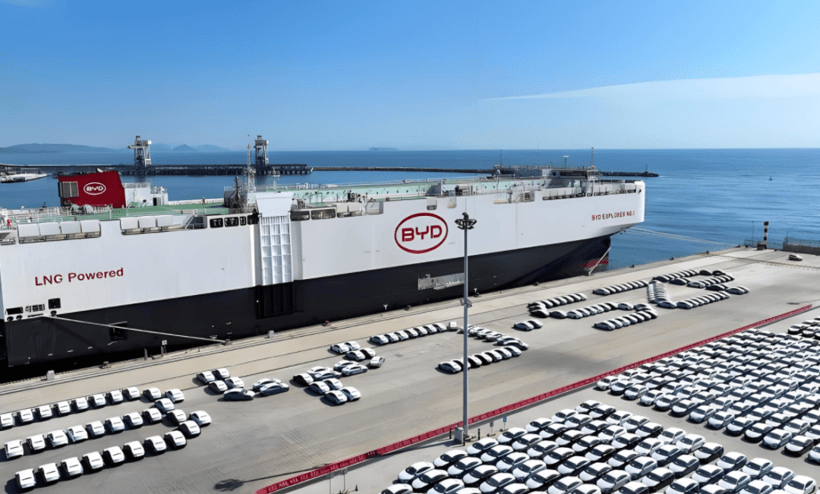 外国人挤爆北京车展，全球汽车进入中国时间