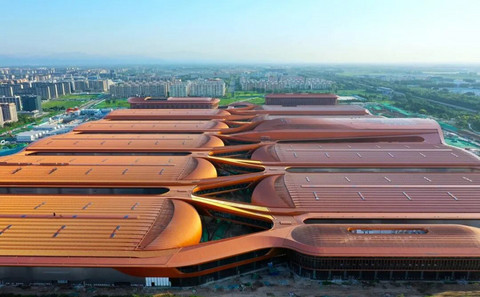 新能源还搞起“窝里斗”？