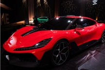 配双固体火箭助推系统 追觅超级跑车发布：零百加速不到1秒