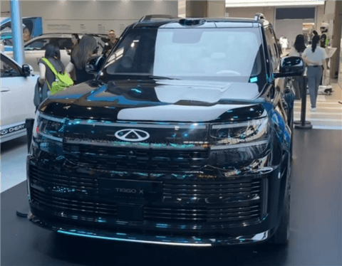 瑞虎X概念车亮相北京车展！奇瑞把旗舰搬上台面 外观设计是一绝