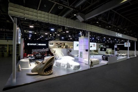 天生爱不同，smart登陆2026北京车展  精灵6号18.99万元起开启预售