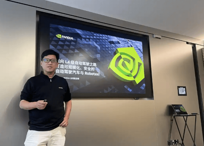 自動駕駛來到“ChatGPT時刻”，北京車展釋放仿真技術(shù)新信號