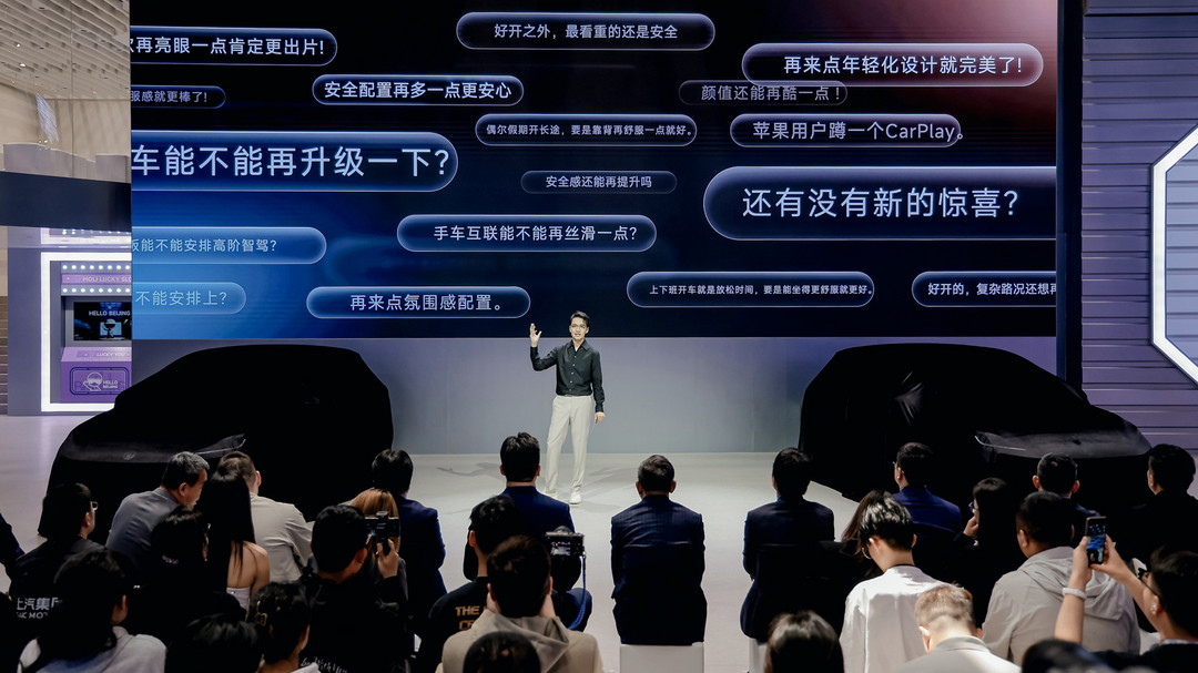 半固态电池、高速NOA等齐下探，10万内纯电车打响技术平权战