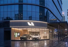 E周看点｜理想正式进入阿联酋、沙特阿拉伯市场；乐道L80开启预售，BaaS版15.98万起