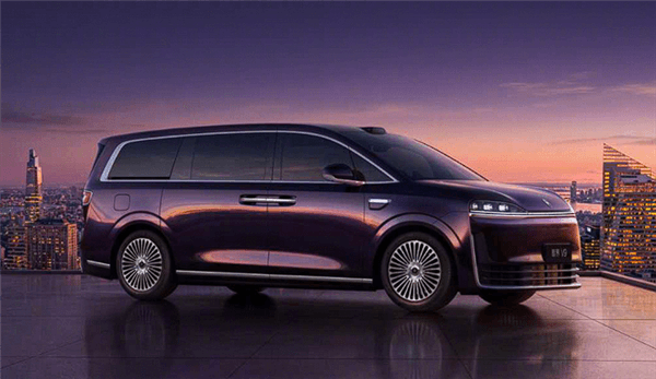 鸿蒙智行首款MPV！智界V9定档5月15日上市：预售39.98万起