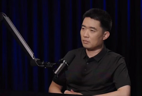 E周看点｜比亚迪正与Stellantis等车企洽谈收购欧洲工厂；李想表示理想不会主动裁员