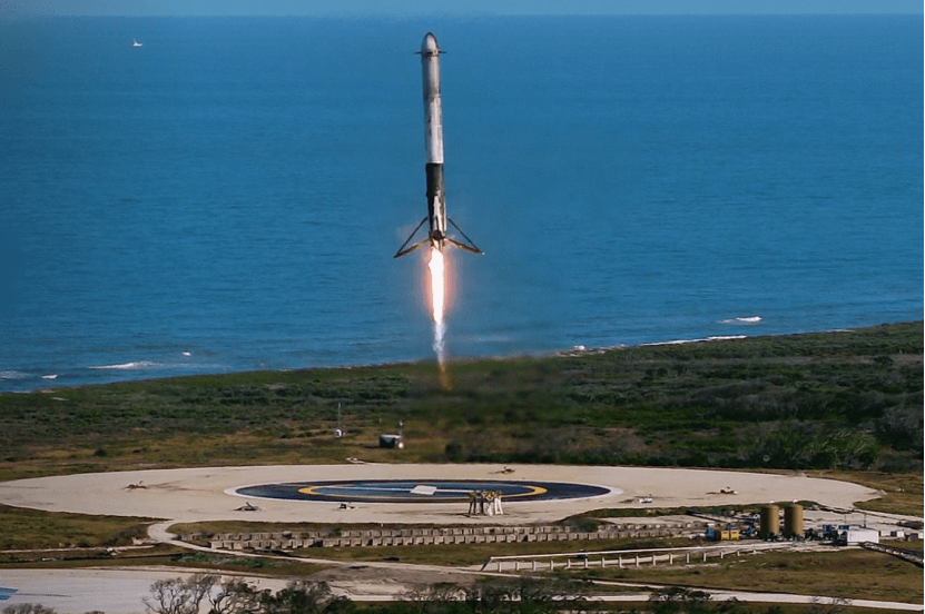 特斯拉已向SpaceX和xAI出售约8.9亿美元电动车及电池