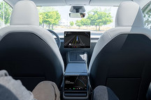 特斯拉在美国得州仅部署了42辆Robotaxi，远落后于Waymo