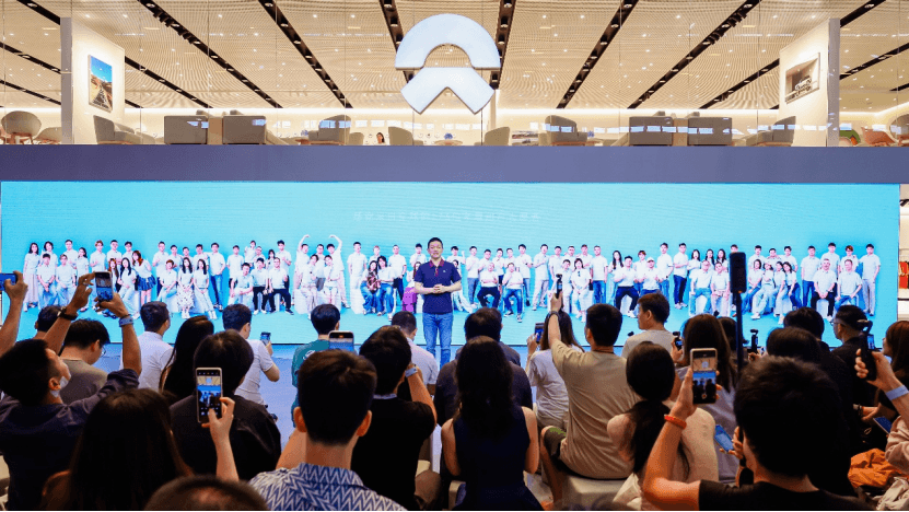 新品首发，全系亮相，蔚来公司三品牌同台登陆大湾区车展